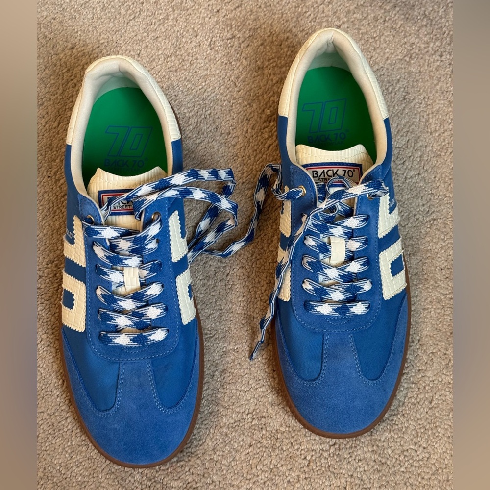 NWOT Back 70 Ghost Sneakers Blue Milk Size 42